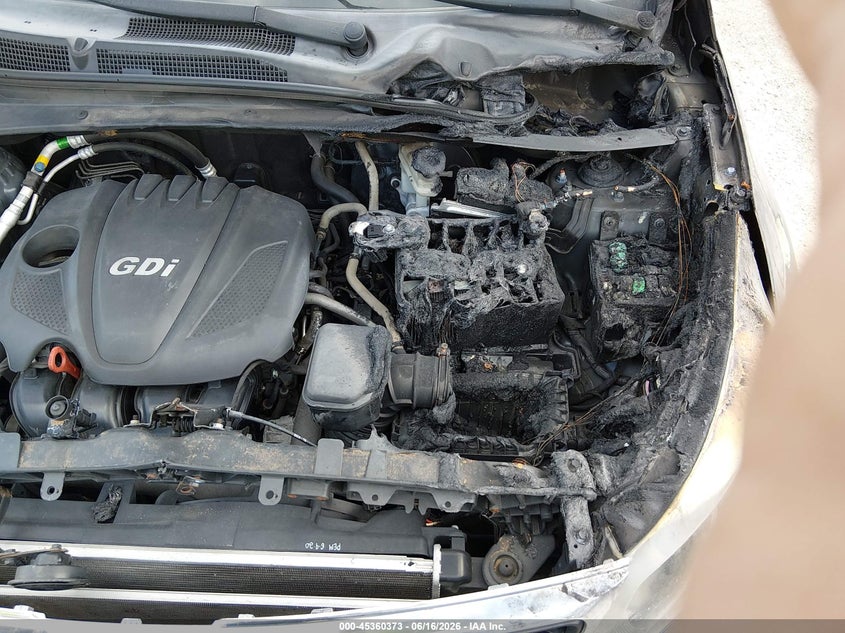 2016 Kia Sportage VIN KNDPBCACXG7811776 IAAI salvage auction — ENGINE BURN, Salvage (Idaho), sold $475 on 2026-07-13 (photo 6)