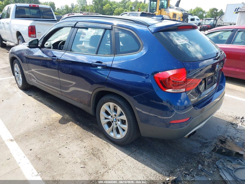 2014 BMW X1 VIN WBAVL1C51EVY16197 IAAI salvage auction — Burn Engine, Salvage (North Carolina), sold $450 on 2026-07-09 (photo 3)