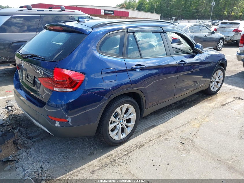 2014 BMW X1 VIN WBAVL1C51EVY16197 IAAI salvage auction — Burn Engine, Salvage (North Carolina), sold $450 on 2026-07-09 (photo 4)