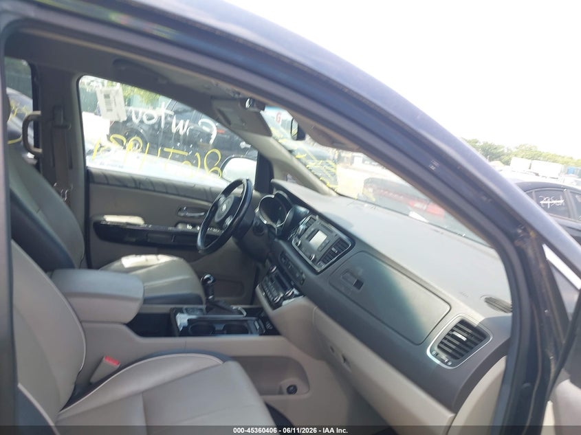 2015 Kia SEDONA VIN KNDMC5C11F6023674 IAAI salvage auction — UNKNOWN, Salvage Title, sold $25 on 2026-07-21 (photo 5)