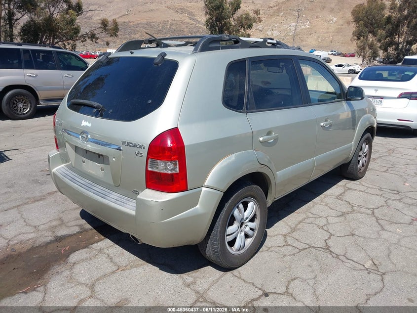 2007 Hyundai Tucson VIN KM8JN72D27U508631 IAAI salvage auction — NORMAL WEAR, Clear - Dealer Only (California), sold $300 on 2026-07-07 (photo 4)