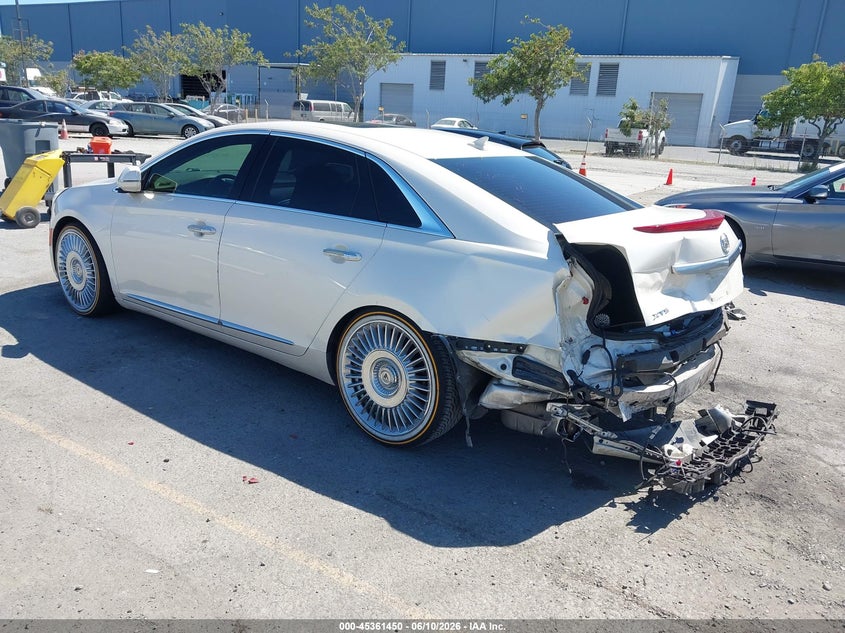 2013 Cadillac Xts VIN 2G61U5S30D9199496 IAAI salvage auction — REAR END, Salvage Title, sold $1,500 on 2026-07-19 (photo 3)