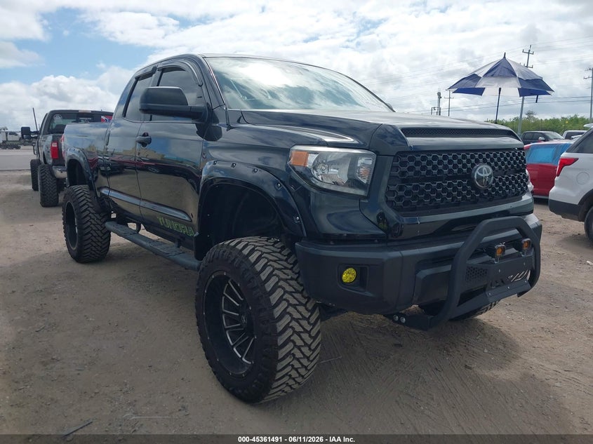 2019 Toyota Tundra VIN 5TFRM5F18KX140736 IAAI salvage auction — FRONT & REAR, Original (Texas), sold $12,800 on 2026-07-13 (photo 1)