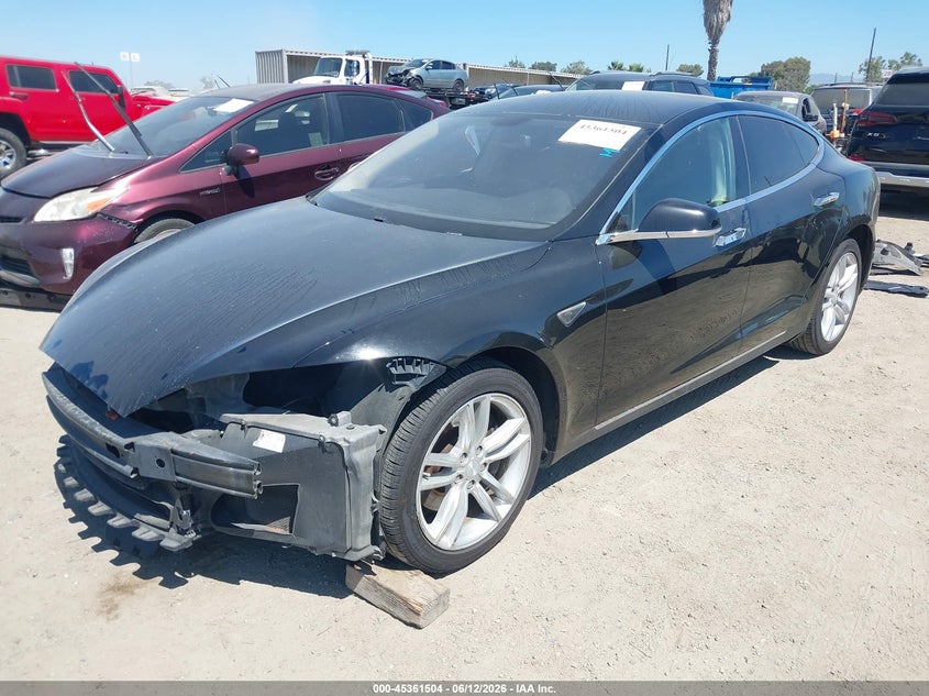 2013 Tesla Model s VIN 5YJSA1CN9DFP27745 IAAI salvage auction — FRONT END, Salvage Title, sold $3,000 on 2026-07-24 (photo 2)
