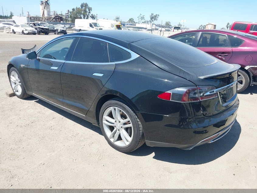2013 Tesla Model s VIN 5YJSA1CN9DFP27745 IAAI salvage auction — FRONT END, Salvage Title, sold $3,000 on 2026-07-24 (photo 3)