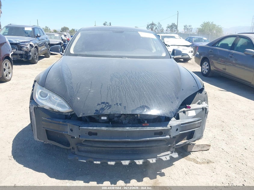 2013 Tesla Model s VIN 5YJSA1CN9DFP27745 IAAI salvage auction — FRONT END, Salvage Title, sold $3,000 on 2026-07-24 (photo 6)