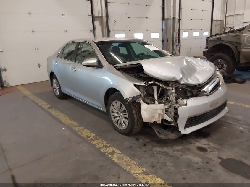 2012 Toyota Camry VIN 4T4BF1FK1CR186930 IAAI salvage auction — FRONT END, Salvage (Oregon), sold $675 on 2026-08-21 (photo 1)