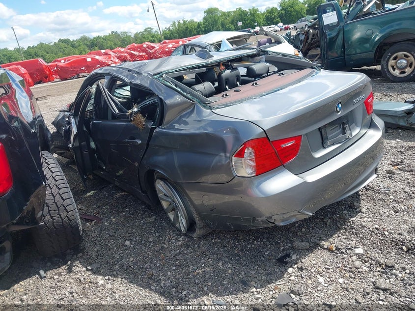 2011 BMW 3er VIN WBAPN7C56BA782329 IAAI salvage auction — ROLLOVER, Salvage (Ohio), sold $450 on 2026-07-31 (photo 3)