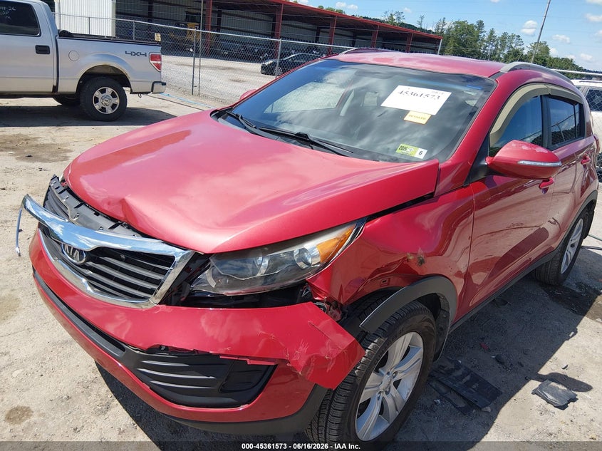 2012 Kia Sportage VIN KNDPB3A2XC7326006 IAAI salvage auction — FRONT END, Salvage (West Virginia), sold $1,600 on 2026-07-29 (photo 2)