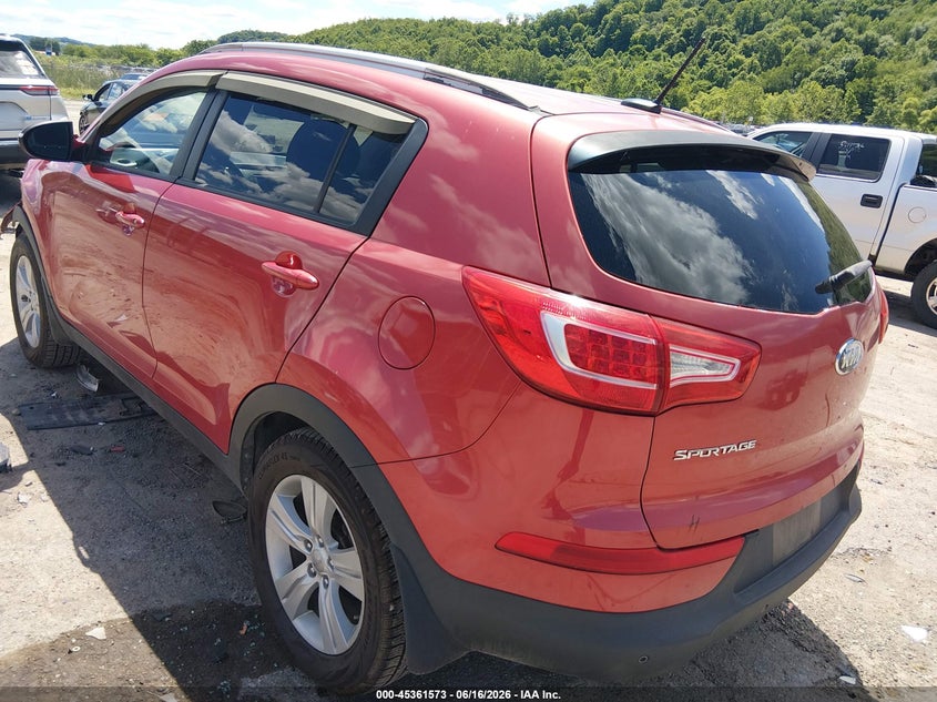2012 Kia Sportage VIN KNDPB3A2XC7326006 IAAI salvage auction — FRONT END, Salvage (West Virginia), sold $1,600 on 2026-07-29 (photo 3)