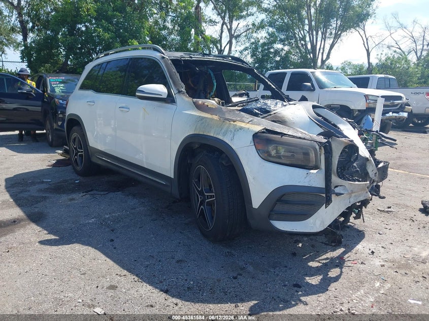 2021 Mercedes-benz Glb VIN W1N4M4GB1MW110040 IAAI salvage auction — Burn Engine, Salvage Title, sold $875 on 2026-07-29 (photo 1)