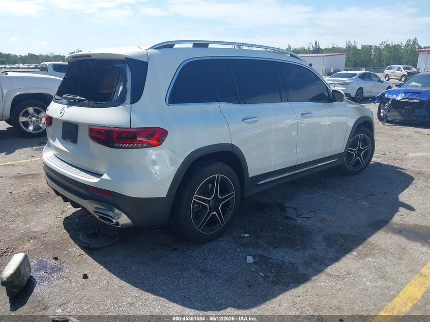 2021 Mercedes-benz Glb VIN W1N4M4GB1MW110040 IAAI salvage auction — Burn Engine, Salvage Title, sold $875 on 2026-07-29 (photo 4)