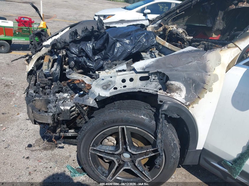 2021 Mercedes-benz Glb VIN W1N4M4GB1MW110040 IAAI salvage auction — Burn Engine, Salvage Title, sold $875 on 2026-07-29 (photo 6)
