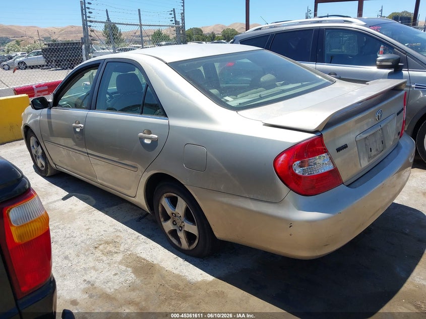 2002 Toyota Camry VIN 4T1BF30K72U506829 IAAI salvage auction — NORMAL WEAR, App For Dup Clear (California), sold $375 on 2026-07-09 (photo 3)