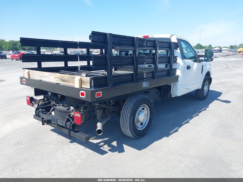2019 Ford F-250 VIN 1FDBF2A60KEF82057 IAAI salvage auction — REAR END, SF97 (Illinois), sold $22,450 on 2026-07-09 (photo 4)