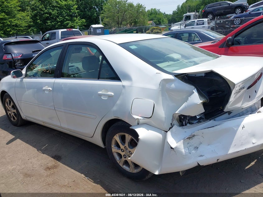 2004 Toyota Camry VIN JTDBE32K240287714 IAAI salvage auction — ALL OVER, Clear (Massachusetts), sold $325 on 2026-07-07 (photo 3)