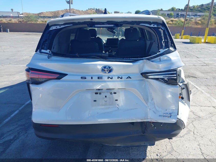 2022 Toyota Sienna VIN 5TDJRKEC5NS102780 IAAI salvage auction — REAR END, Salvage Title, sold $14,800 on 2026-08-19 (photo 6)