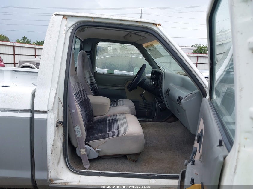 1991 Ford Ranger VIN 1FTCR10A9MTA40938 IAAI salvage auction — WATER/FLOOD, Original (Texas), sold $375 on 2026-07-09 (photo 5)