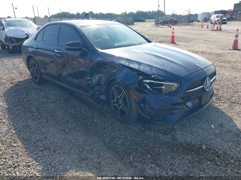 2021 Mercedes-benz E-klasse VIN W1KZF8EB3MA980652 IAAI salvage auction — RIGHT SIDE, Salvage (Alabama), sold $1,050 on 2026-07-21 (photo 1)