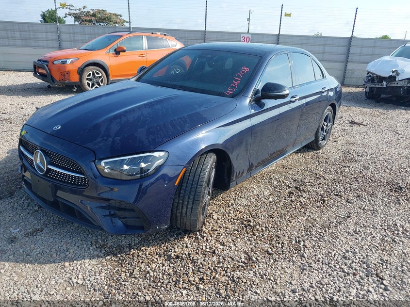 2021 Mercedes-benz E-klasse VIN W1KZF8EB3MA980652 IAAI salvage auction — RIGHT SIDE, Salvage (Alabama), sold $1,050 on 2026-07-21 (photo 2)