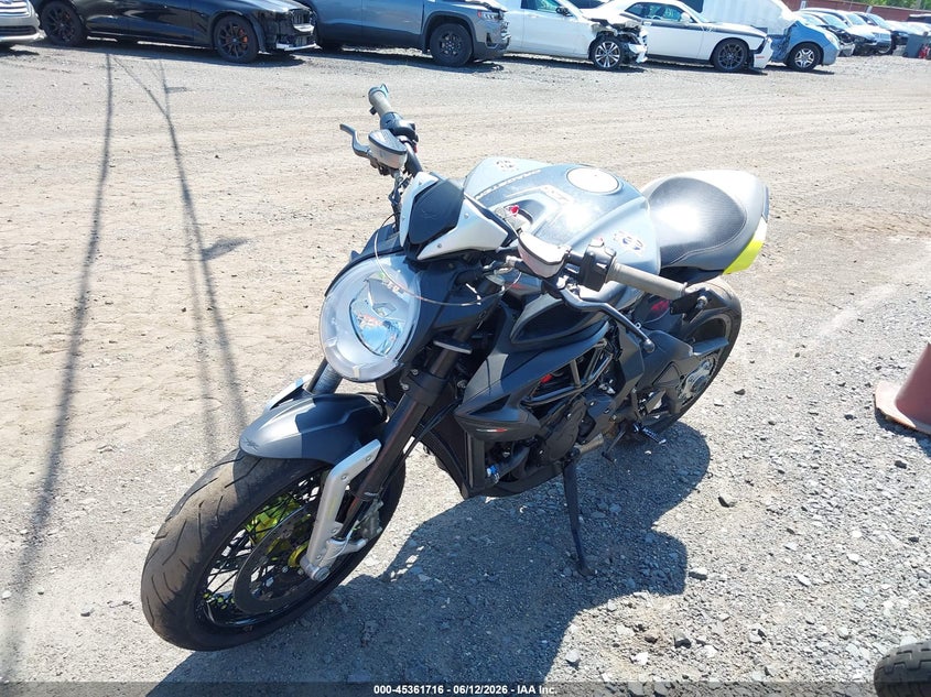 2019 M. v. agusta Dragster VIN ZCGPJGNU4KV002747 IAAI salvage auction — SIDE, Salvage (New Jersey), sold $1,600 on 2026-07-21 (photo 2)