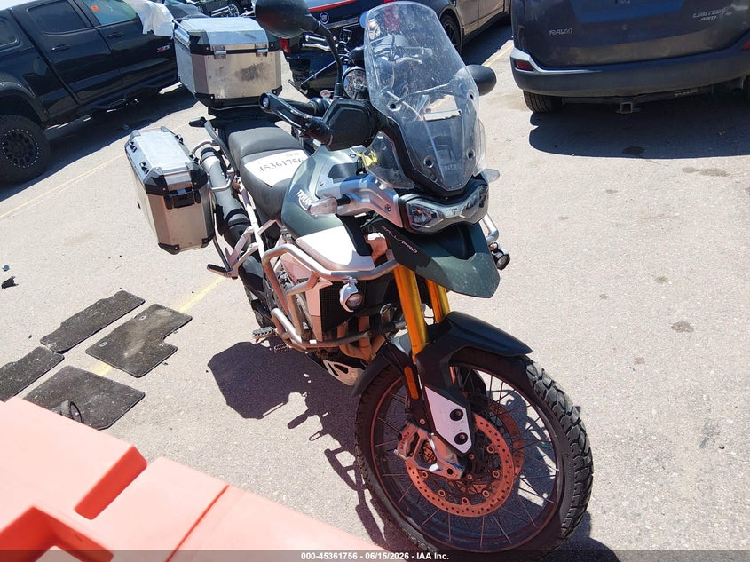 2023 Triumph motorcycle Tiger VIN SMTE67DF5PTBB8307 IAAI salvage auction — FRONT & REAR, Wait Title, sold $5,425 on 2026-09-30 (photo 1)