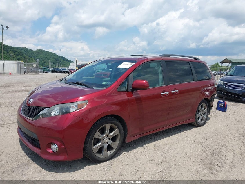 2014 Toyota Sienna VIN 5TDXK3DC8ES466634 IAAI salvage auction — REAR END, Salvage Title, sold $3,550 on 2026-07-28 (photo 2)