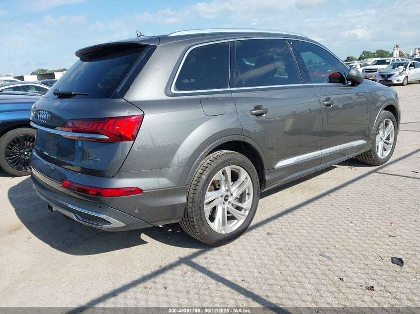 2022 Audi Q7 VIN WA1LXBF72ND004019 IAAI salvage auction — HAIL, Salvage Title, sold $21,100 on 2026-08-25 (photo 4)