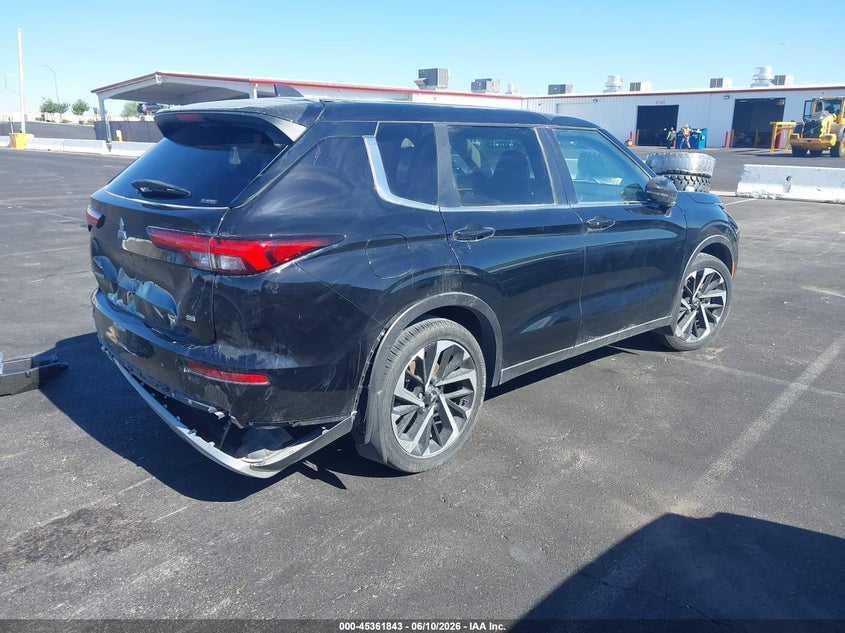 2022 Mitsubishi Outlander VIN JA4J4UA81NZ066364 IAAI salvage auction — REAR END, Salvage Title, sold $7,500 on 2026-07-24 (photo 4)