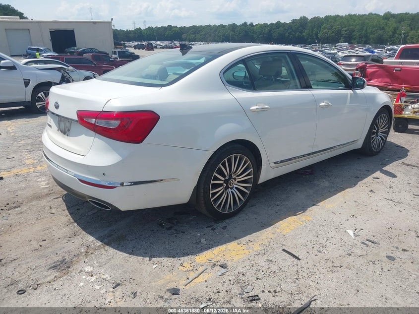 2015 Kia Cadenza VIN KNALN4D73F5174442 IAAI salvage auction — REAR END, Salvage (Georgia), sold $1,650 on 2026-07-10 (photo 4)