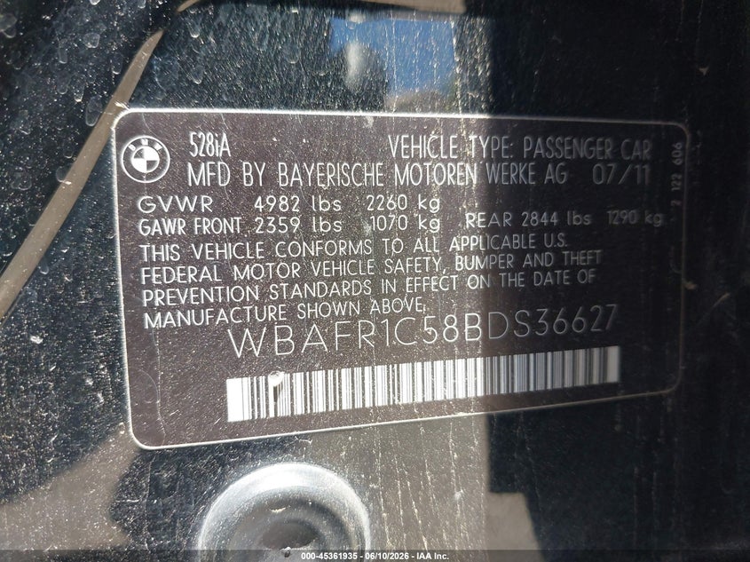2011 BMW 5 series VIN WBAFR1C58BDS36627 IAAI salvage auction — NORMAL WEAR, Clear - Dealer Only (California), sold $425 on 2026-07-14 (photo 9)