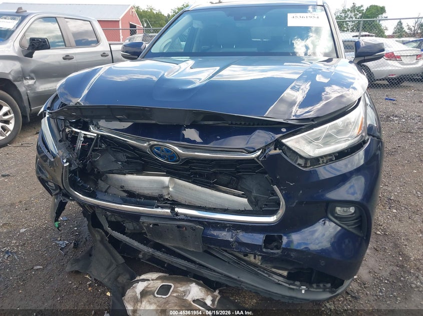 2021 Toyota Highlander VIN 5TDXBRCH5MS019905 IAAI salvage auction — FRONT END, Salvage (Virginia), sold $12,600 on 2026-07-07 (photo 6)