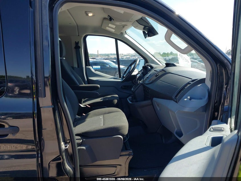 2019 Ford Transit 150 VIN 1FMZK1YM2KKB08332 IAAI salvage auction — REAR END, SF97 (Illinois), sold $21,625 on 2026-07-09 (photo 5)