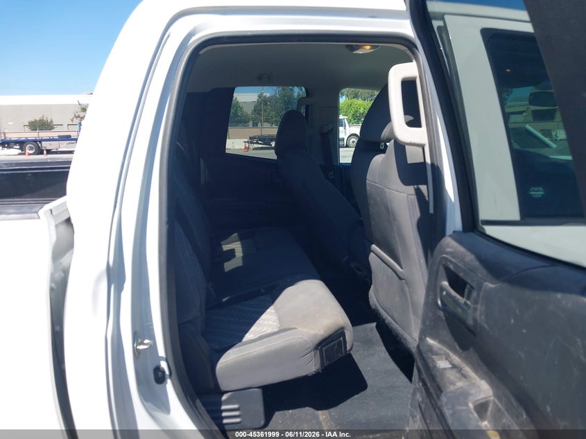 2020 Toyota Tundra VIN 5TFTY5F1XLX011053 IAAI salvage auction — FRONT & REAR, Salvage (California), sold $2,700 on 2026-07-29 (photo 8)