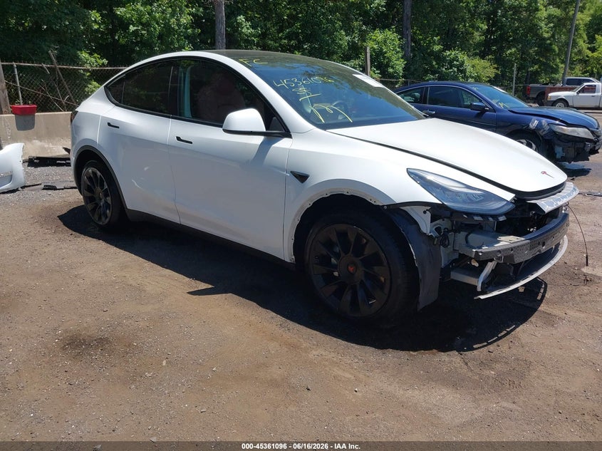 2020 Tesla Model y VIN 5YJYGDEE7LF039880 IAAI salvage auction — FRONT END, Salvage - Greater Than 75% (Maryland), sold $8,000 on 2026-07-08 (photo 1)