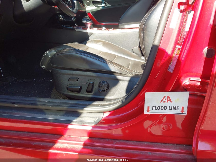 2018 Kia Stinger VIN KNAE55LC0J6017385 IAAI salvage auction — WATER/FLOOD, Salvage Title, sold $6,800 on 2026-07-23 (photo 6)