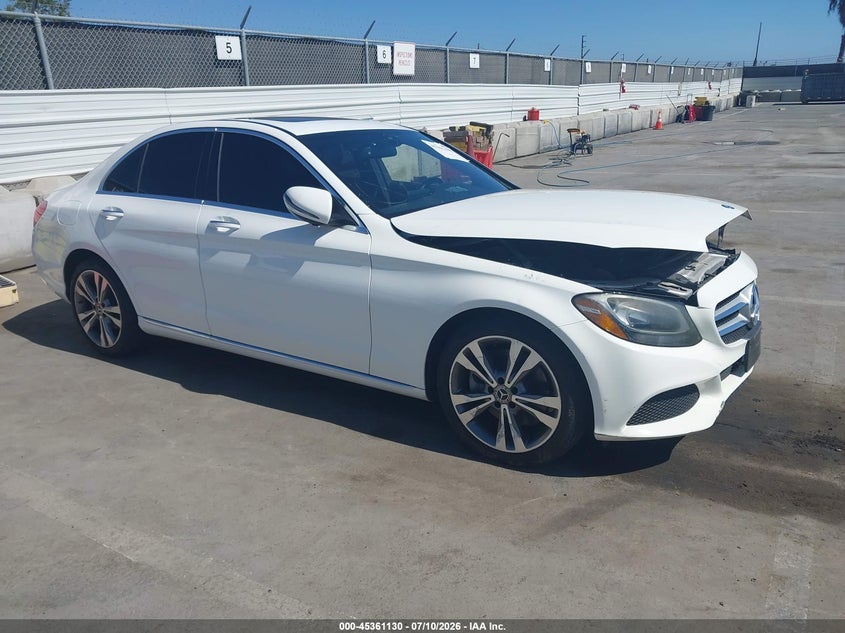 2018 Mercedes-benz C-klasse VIN 55SWF4JB3JU246770 IAAI salvage auction — UNKNOWN, Salvage Title, sold $5,400 on 2026-08-01 (photo 1)