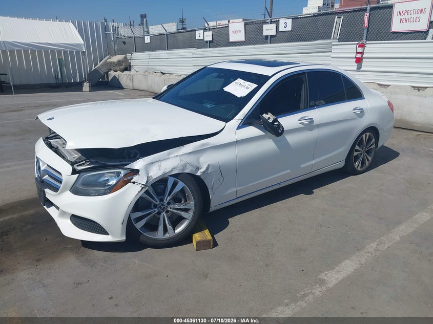 2018 Mercedes-benz C-klasse VIN 55SWF4JB3JU246770 IAAI salvage auction — UNKNOWN, Salvage Title, sold $5,400 on 2026-08-01 (photo 2)