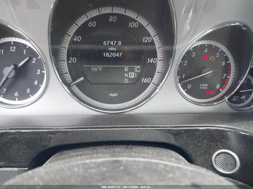2010 Mercedes-benz E-class VIN WDDHF8HB3AA210325 IAAI salvage auction — NORMAL WEAR, Salvage (Texas), sold $550 on 2026-07-27 (photo 7)