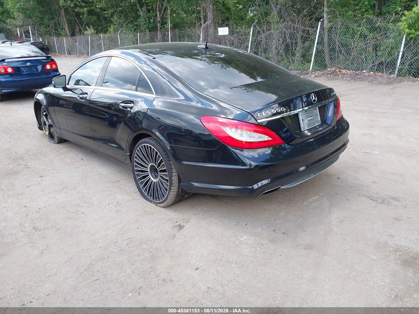 2014 Mercedes-benz VIN WDDLJ7DBXEA094359 IAAI salvage auction — RIGHT SIDE, Salvage (Massachusetts), sold $1,800 on 2026-07-28 (photo 3)