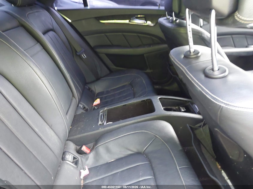 2014 Mercedes-benz VIN WDDLJ7DBXEA094359 IAAI salvage auction — RIGHT SIDE, Salvage (Massachusetts), sold $1,800 on 2026-07-28 (photo 8)