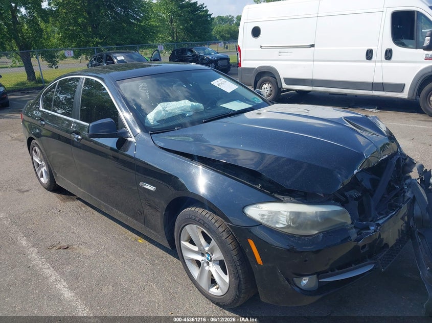 2013 BMW 5er VIN WBAXH5C53DDW14810 IAAI salvage auction — FRONT END, Salvage (New Jersey), sold $575 on 2026-07-27 (photo 1)
