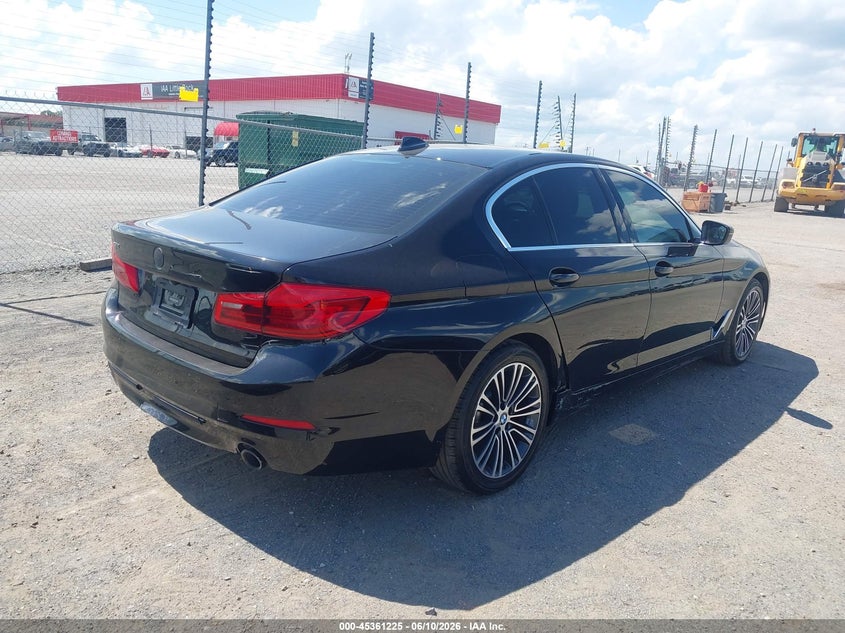2019 BMW 5er VIN WBAJA7C57KWW26756 IAAI salvage auction — RIGHT SIDE, Clear (Arkansas), sold $6,200 on 2026-07-22 (photo 4)