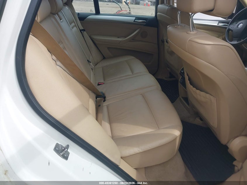 2012 BMW X5 VIN 5UXZV4C52CL754056 IAAI salvage auction — FRONT END, Clear (Massachusetts), sold $350 on 2026-07-14 (photo 8)