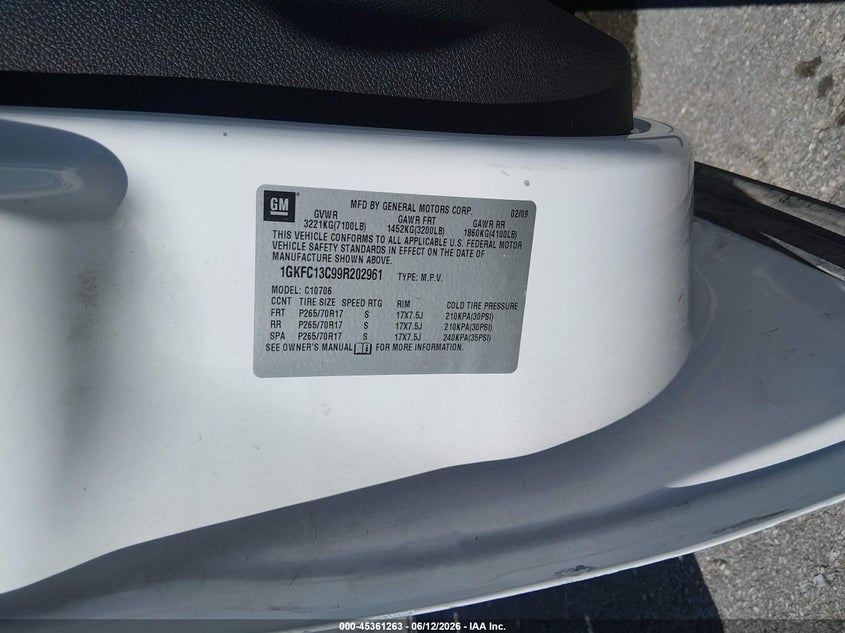 2009 Gmc Yukon VIN 1GKFC13C99R202961 IAAI salvage auction — NORMAL WEAR, Regular Certificate (Iowa), sold $975 on 2026-07-09 (photo 9)