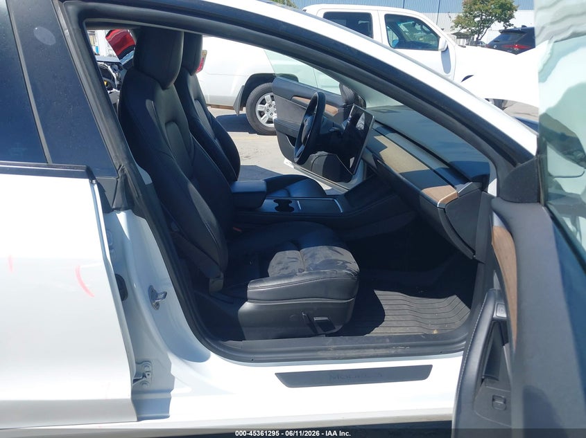 2021 Tesla Model 3 VIN 5YJ3E1EC0MF049200 IAAI salvage auction — FRONT END, Salvage (California), sold $8,600 on 2026-07-29 (photo 5)