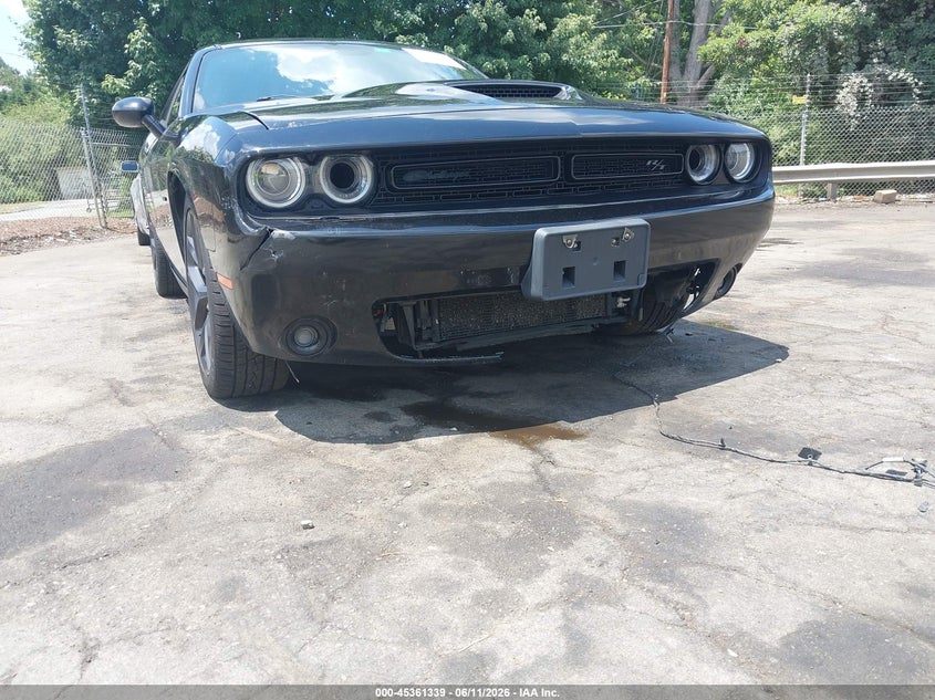 2019 Dodge Challenger VIN 2C3CDZBTXKH641527 IAAI salvage auction — FRONT END, Salvage (North Carolina), sold $4,975 on 2026-08-01 (photo 6)