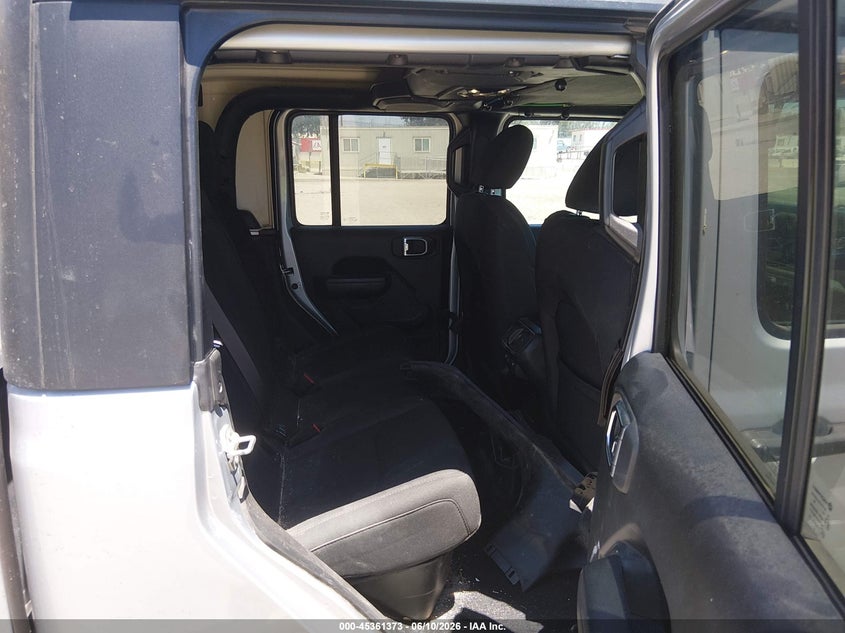 2023 Jeep Gladiator VIN 1C6HJTAG3PL561452 IAAI salvage auction — SIDE, Wait Title, sold $14,300 on 2026-07-31 (photo 8)