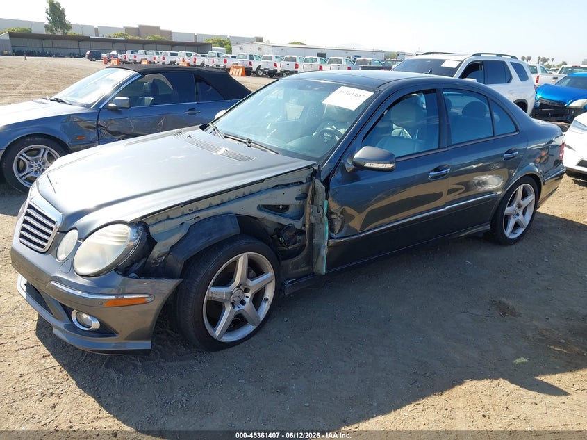 2008 Mercedes-benz E-klasse VIN WDBUF56X78B280418 IAAI salvage auction — LEFT FRONT, Salvage (California), sold $475 on 2026-07-29 (photo 2)