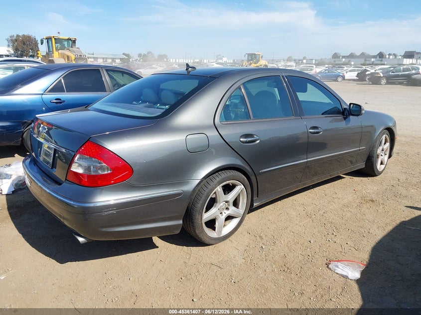 2008 Mercedes-benz E-klasse VIN WDBUF56X78B280418 IAAI salvage auction — LEFT FRONT, Salvage (California), sold $475 on 2026-07-29 (photo 4)